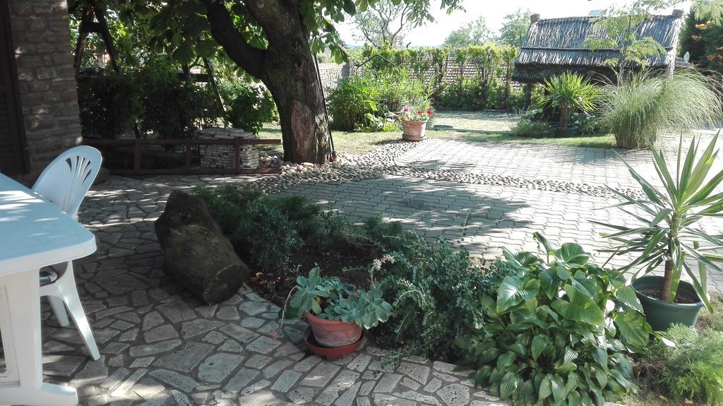Echo Apartman Tihany Exterior photo